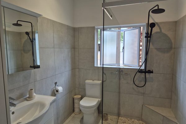 Cottage Bathroom 1